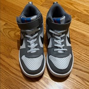 Nike Kids' Court Borough Sneaker (Toddler & Little Kid) 3M GREY/ANTHRACITE